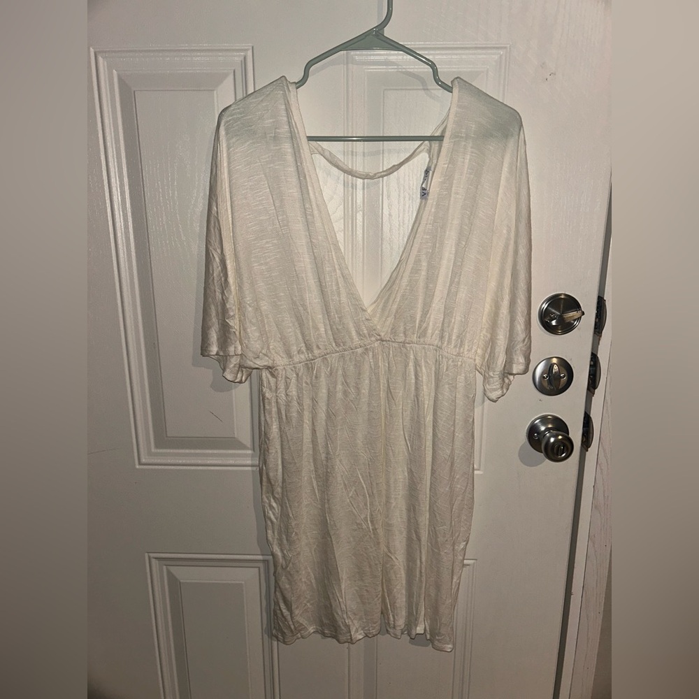 VENUS cream swim cover up